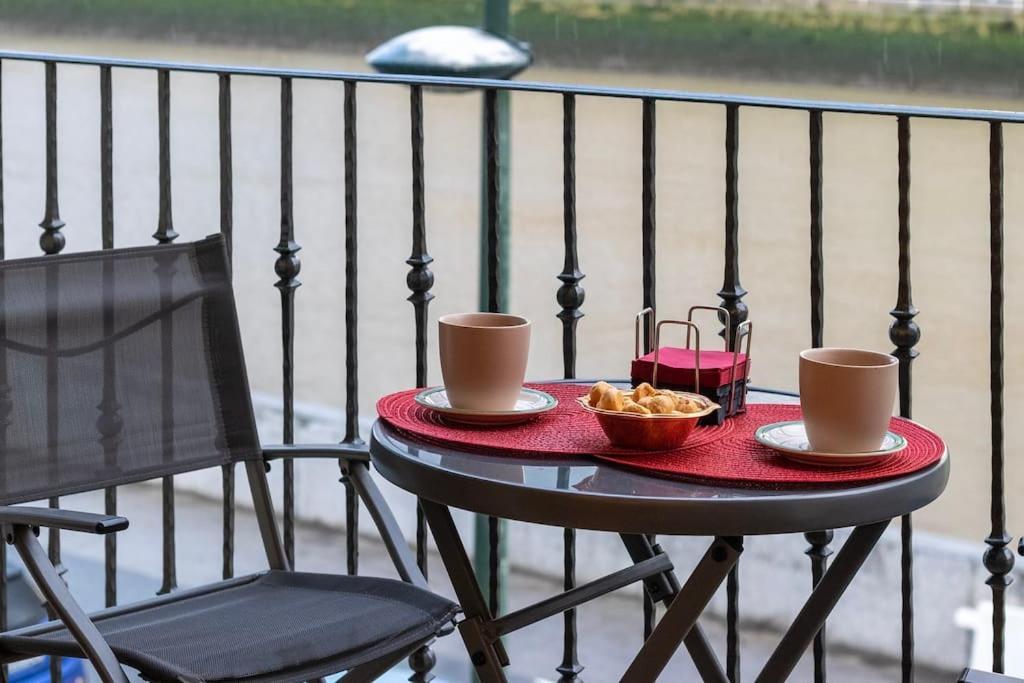 Apartmán El Toison 12 Parking Gratis-6 Pax Centro Historico Bilbao Exteriér fotografie