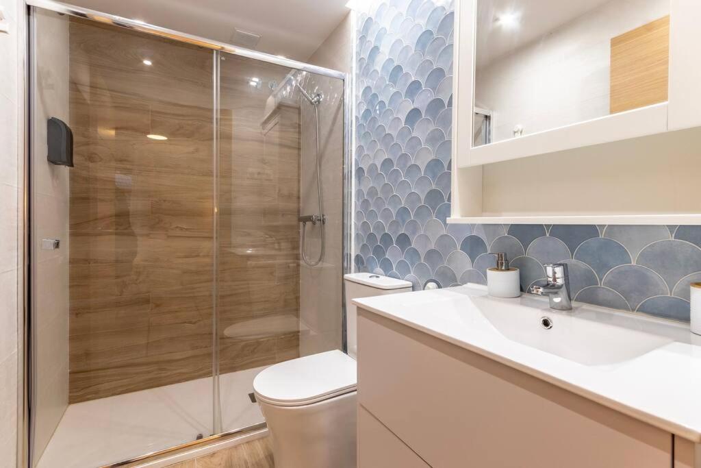 Apartmán El Toison 12 Parking Gratis-6 Pax Centro Historico Bilbao Exteriér fotografie