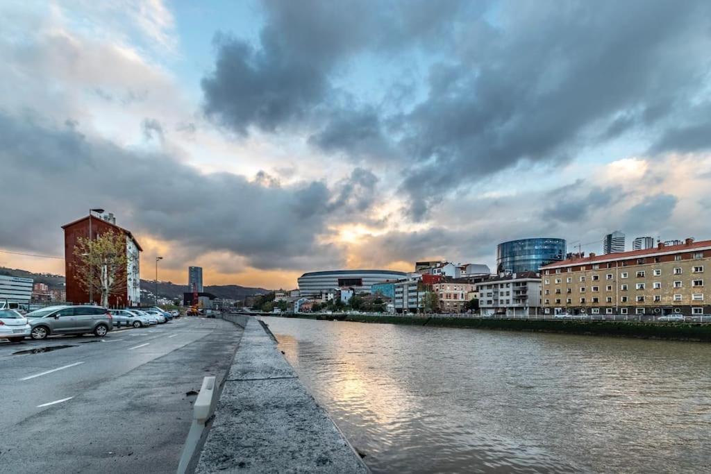 Apartmán El Toison 12 Parking Gratis-6 Pax Centro Historico Bilbao Exteriér fotografie